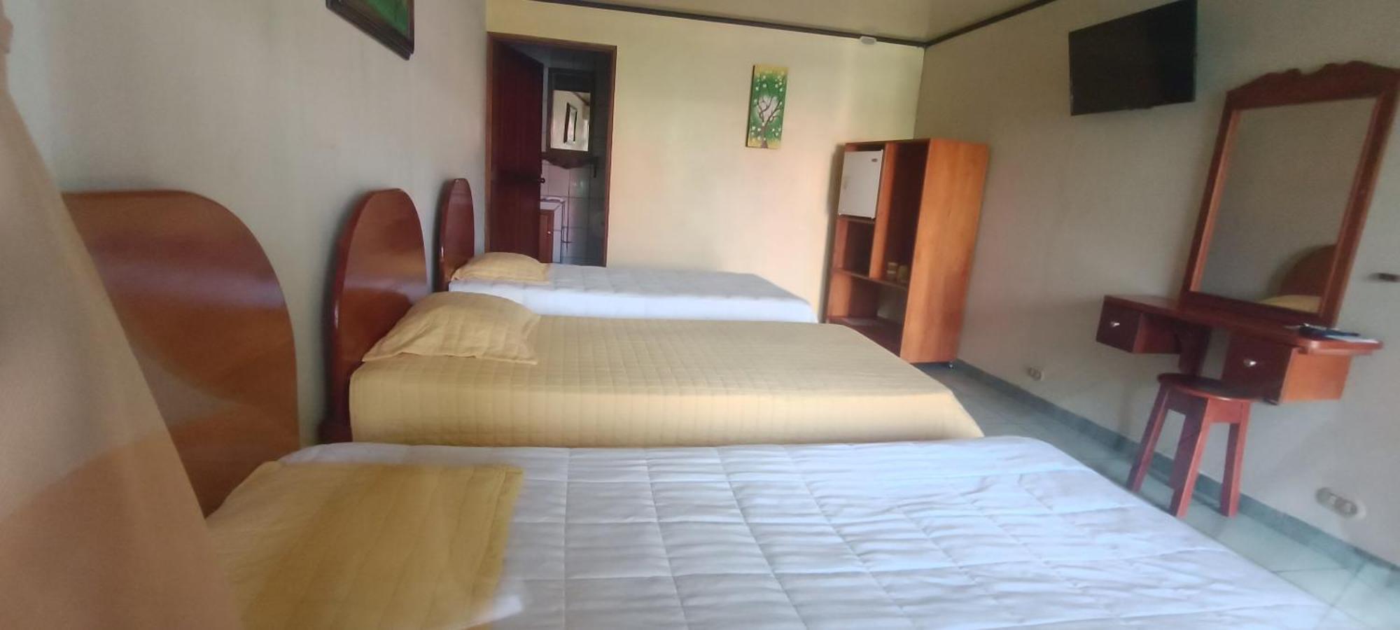 Fas Bnb & Off Site Thermal Resort La Fortuna 外观 照片